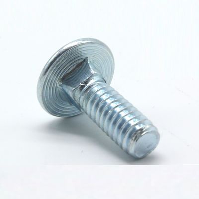 검은 산화 철 젤리 반 둥근 머리 칸 목 볼트 DIN603 DIN 표준과 함께